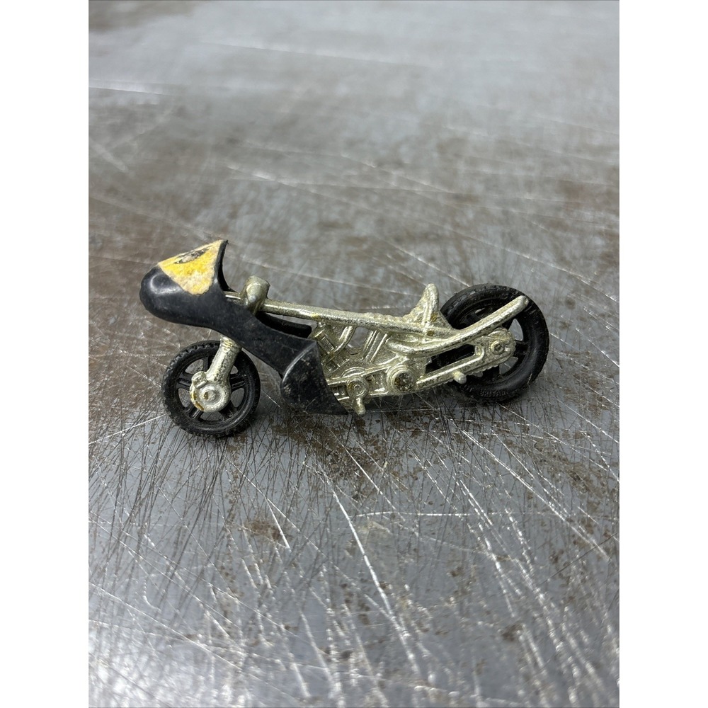 VINTAGE CORGI JUNIORS‎ JR 1978 BATMAN BATCYCLE MOTORCYCLE BATBIKE GREAT BRITAIN